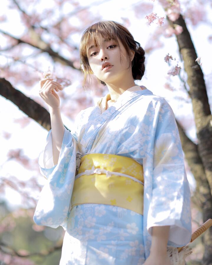 綜合在線視頻精品專區